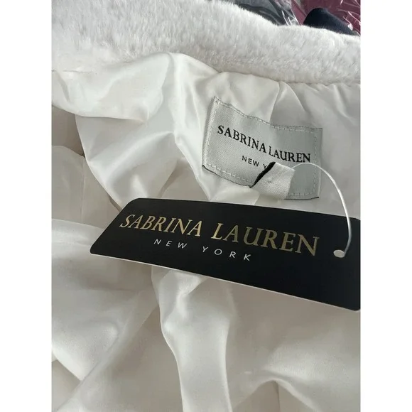 Sabrina Lauren Women's Large Faux Fur Toggle Coat Luxe Look White W/ Black Trim - Picture 6 of 8